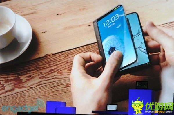 三星稱2015年將推出可折疊柔性屏手機(jī)