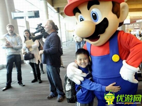 任天堂超級(jí)大手筆 搭飛機(jī)免費(fèi)送WiiU游戲機(jī)