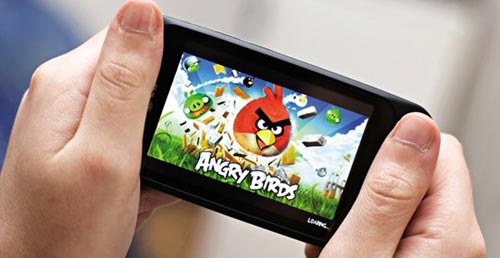 飛速發(fā)展 移動游戲總收入直逼端游