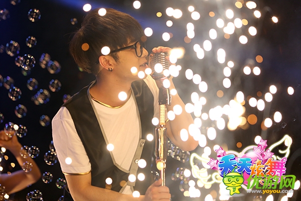 用聲音跳舞 華晨宇代言《天天炫舞》今日開啟