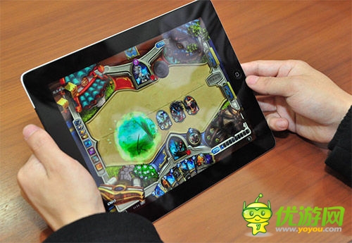 爐石傳說iPad版驚艷上市 開局送卡包