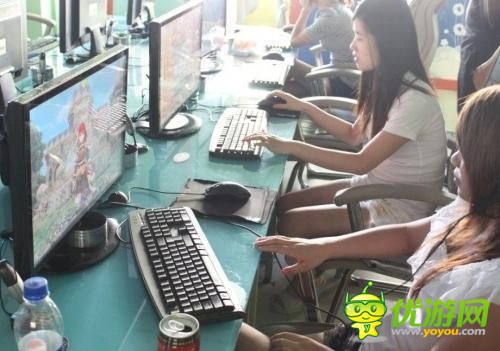 游戲陪練妹:自曝月入過(guò)萬(wàn) 手游玩家成新客戶(hù)群