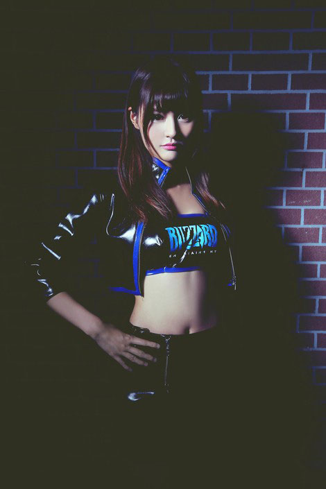 暴雪展臺showgirl