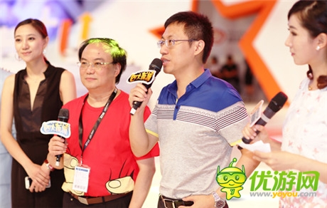 溫瑞安周韋彤出席游族CJ展臺《四大萌捕》首映禮