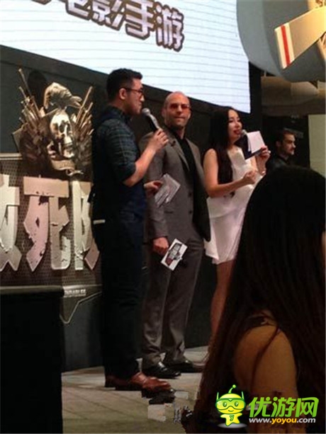 CJ2014:杰森斯坦森攜車模登臺 CJ史上最大牌亮相