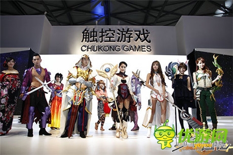 CJ看點《萬千回憶》絕美Coser空降展臺全場轟動