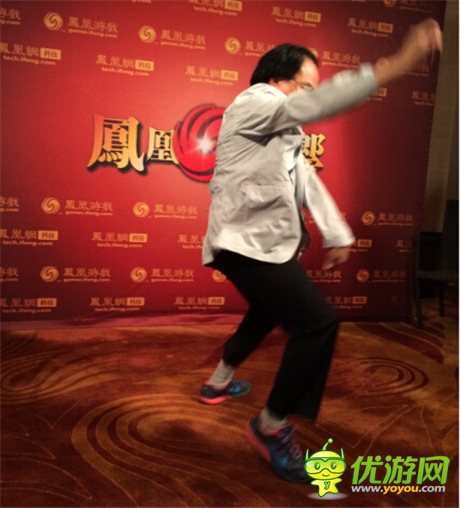 鳳凰游戲?qū)TL溫瑞安 “偽”巨俠”秀“真”功夫