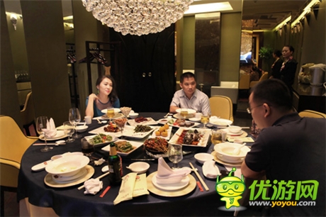 中國最美女游戲制作人CJ全程被跟拍意外走紅