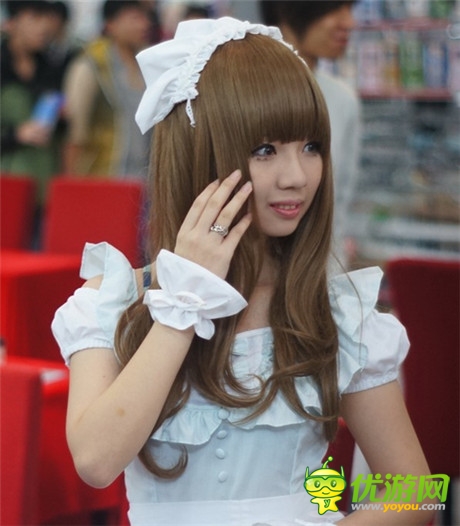 甜美coser迎新生《甜心愛(ài)消除》深大校園行